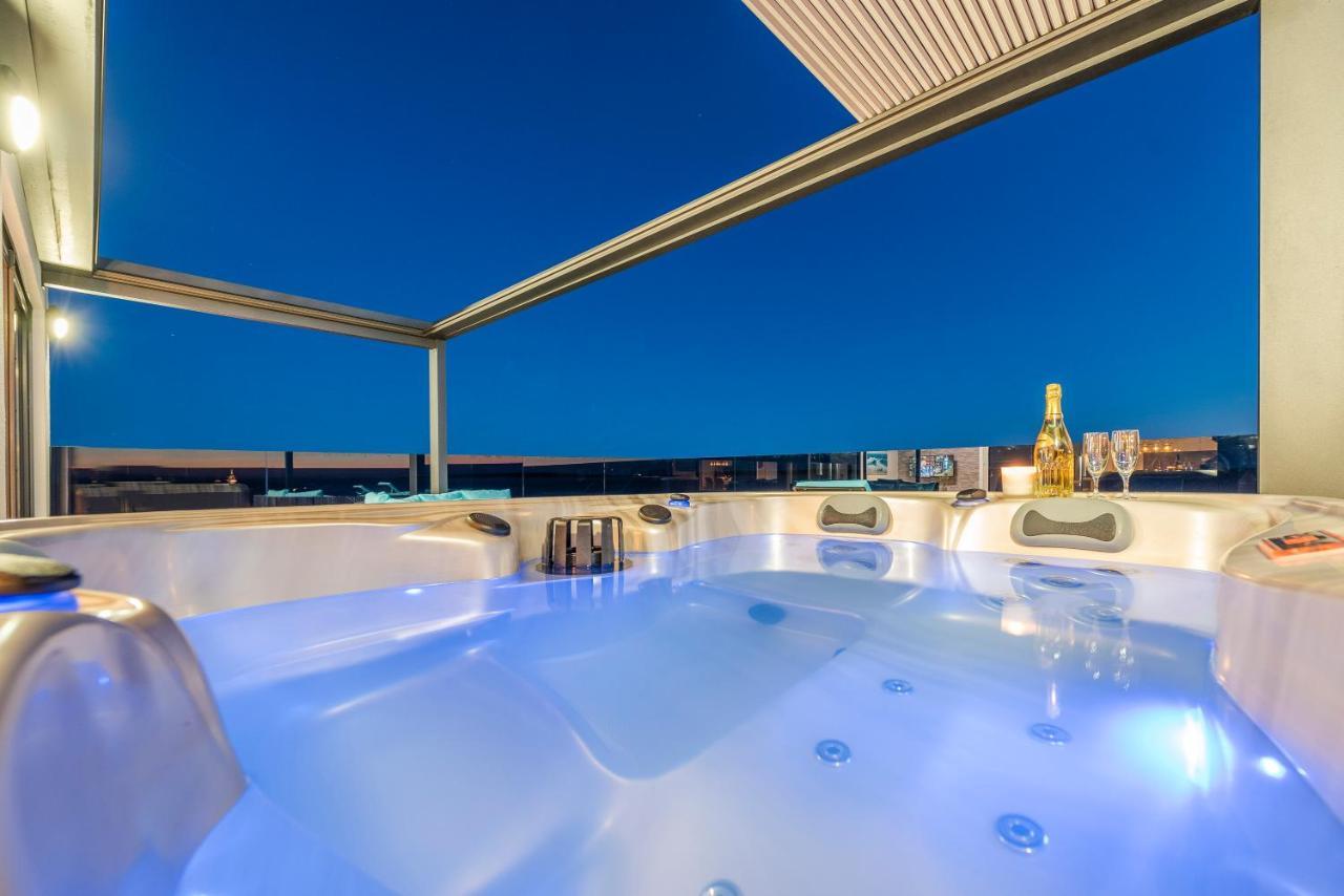 Mediteran Luxury Penthouse With Jacuzzi Mandre Luaran gambar